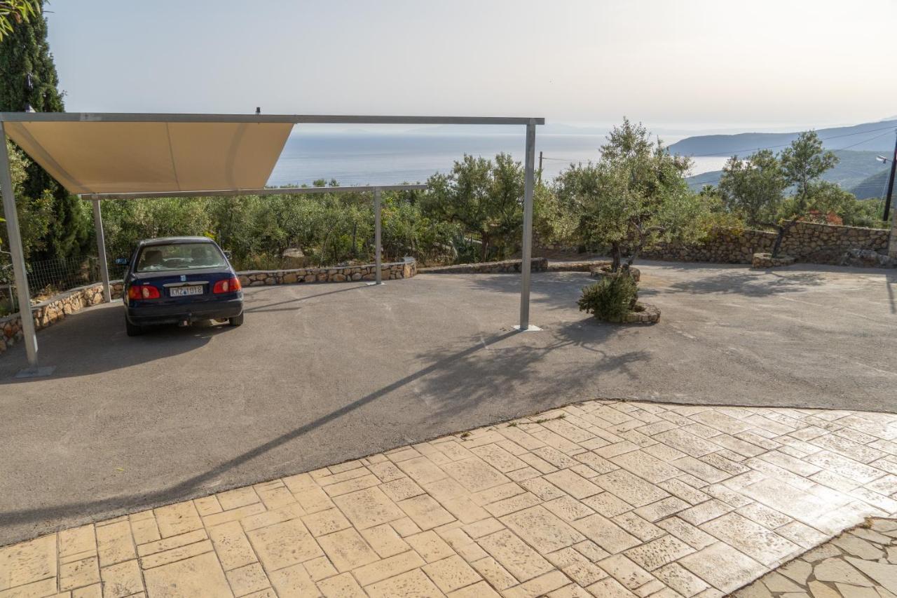 Ferienwohnung Trisilio Kardhamili Exterior foto