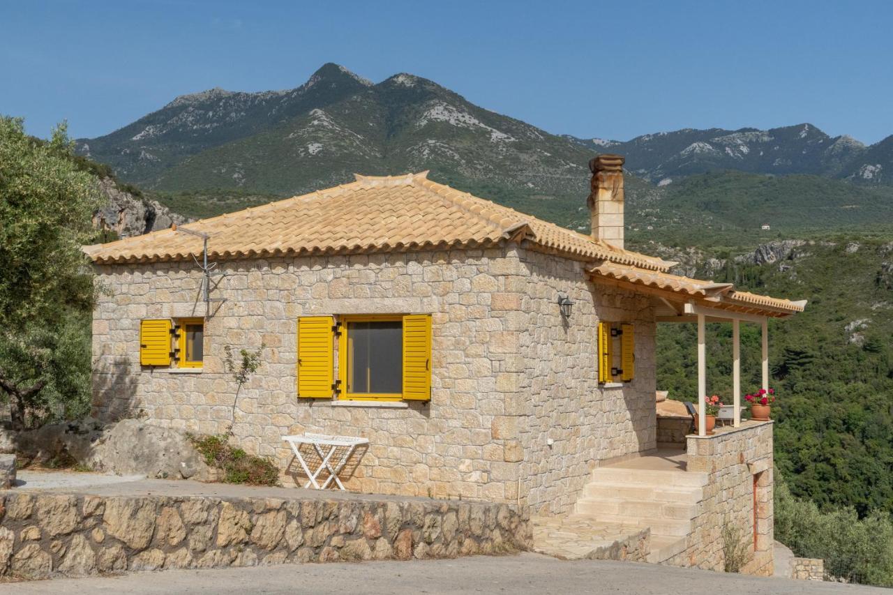 Ferienwohnung Trisilio Kardhamili Exterior foto
